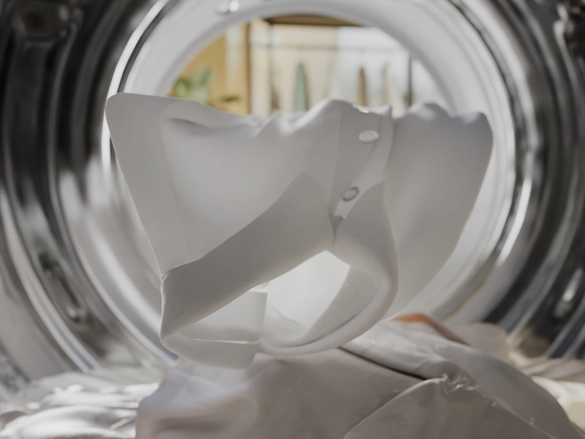 9kg Front-Load Washing Machine, 1600 rpm, Auto Detergent Dosing, Steam & WiFi, White